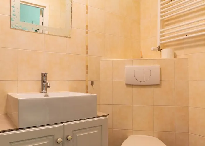 Hoefbos Semesterbostad *